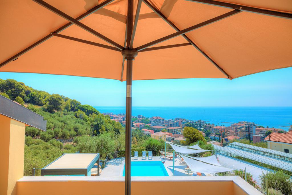 Appartamenti Villa Il Poggiolo Diano Marina Exterior foto